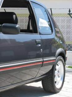 Tratto Peugeot 205 1 9 Gti